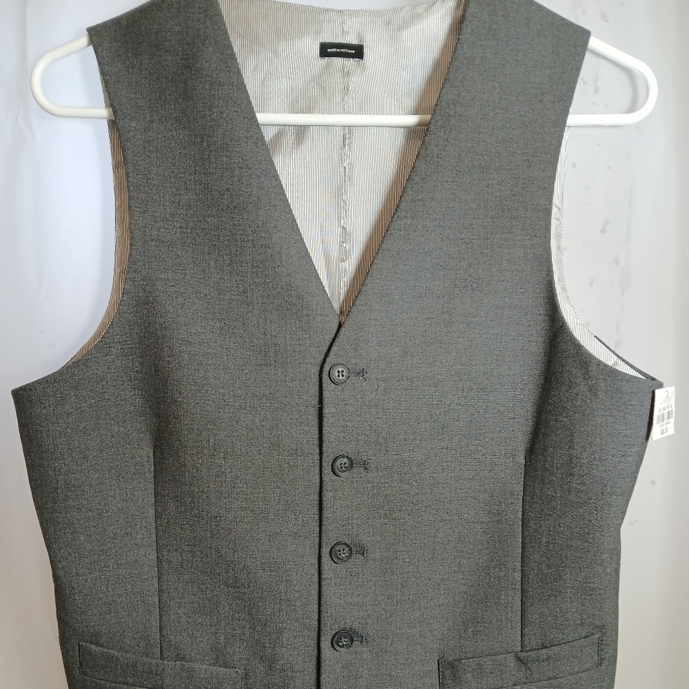 (#390) JF J. Ferrar Men’s Slim Fit Dress Vest Size Small